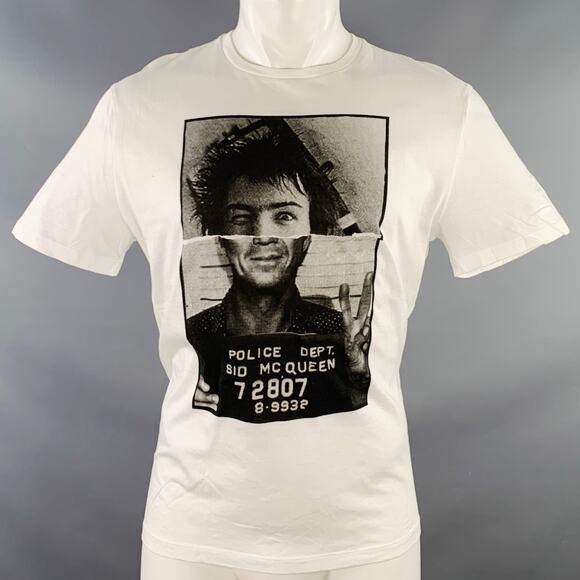 M Sid McQueen Hybrid Mugshot White Black Print Cotton Loose Fit Crew Neck - Picture 1 of 11